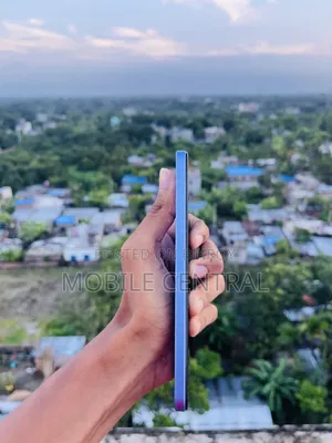 Vivo Y17s 128 GB Blue