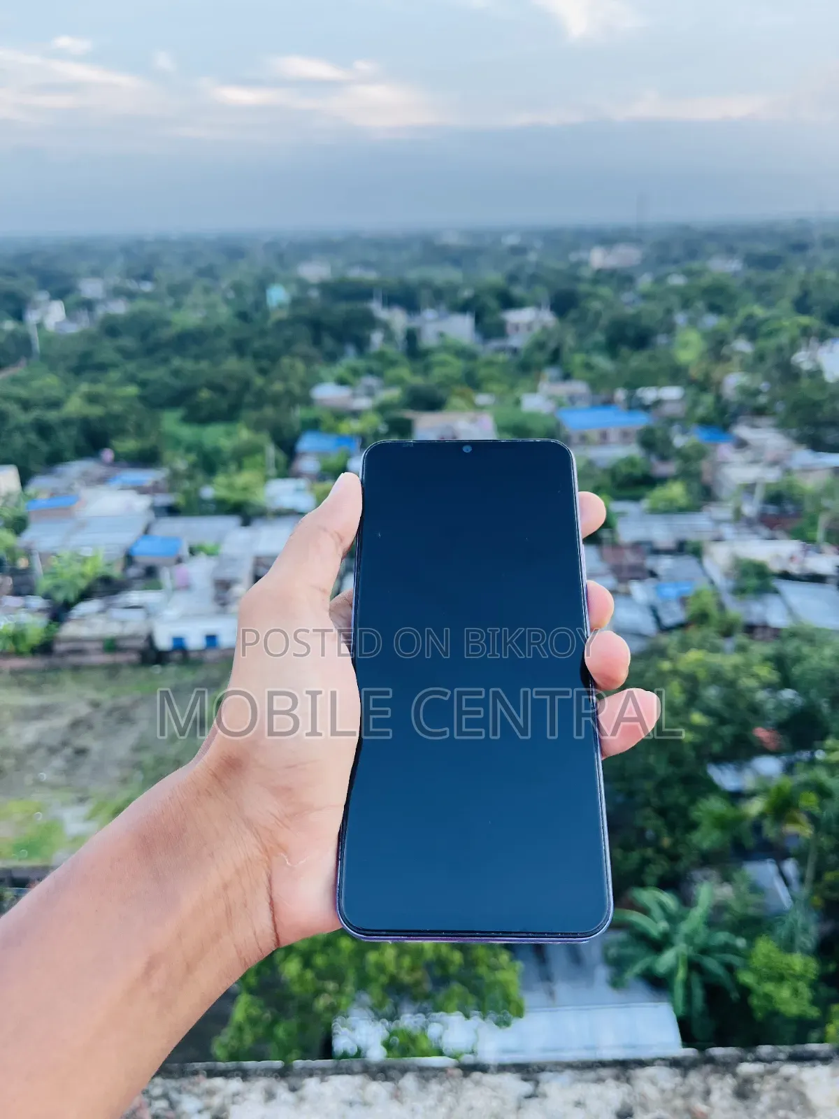 Vivo Y17s 128 GB Blue