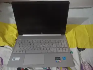 Laptop HP 15s 8GB Intel Core i3 SSD 512GB
