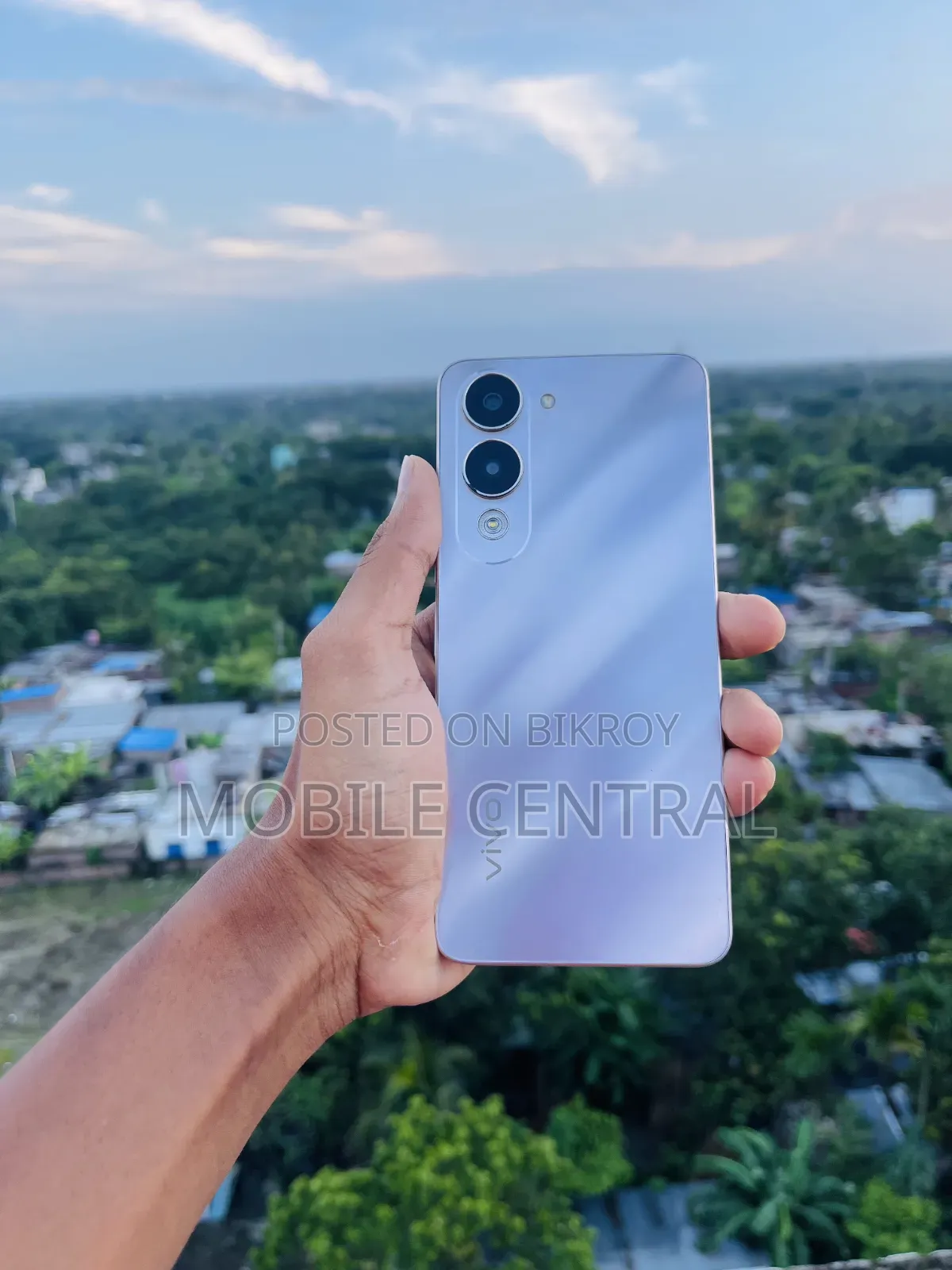 Vivo Y04 64 GB Silver