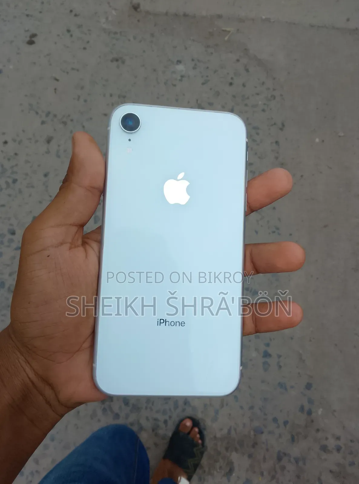 Apple iPhone XR 64 GB White