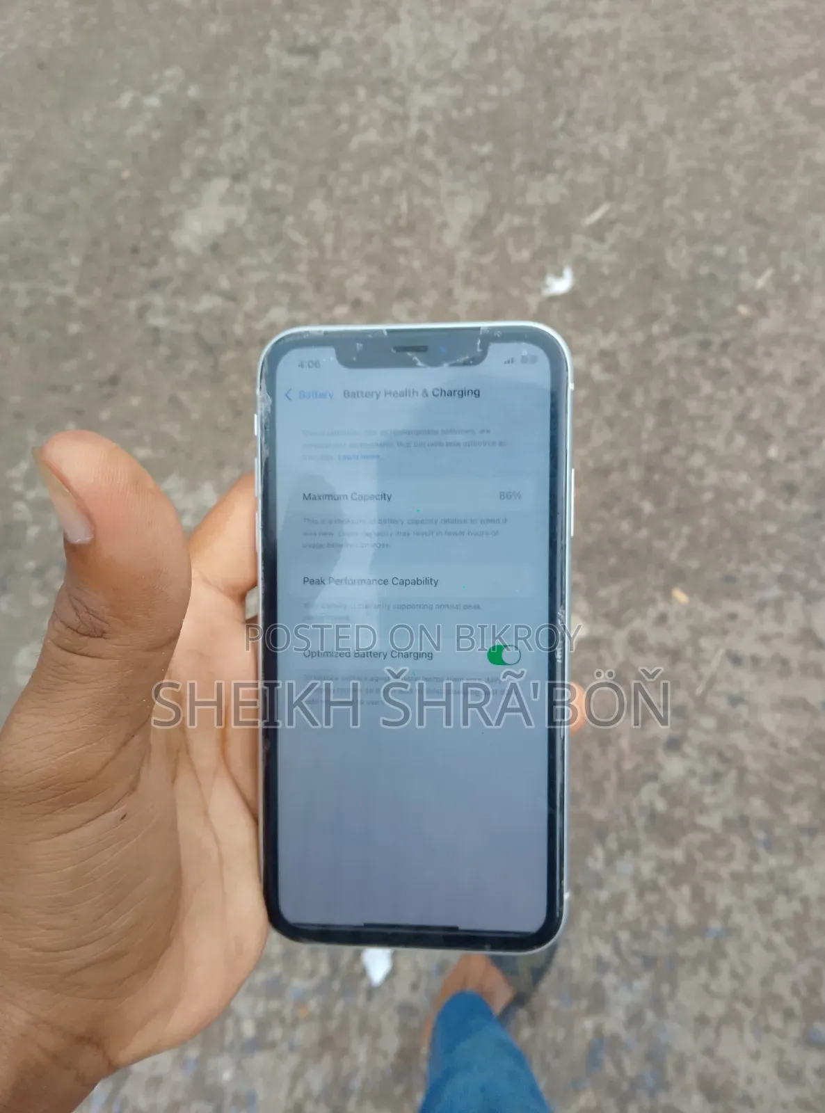 Apple iPhone XR 64 GB White