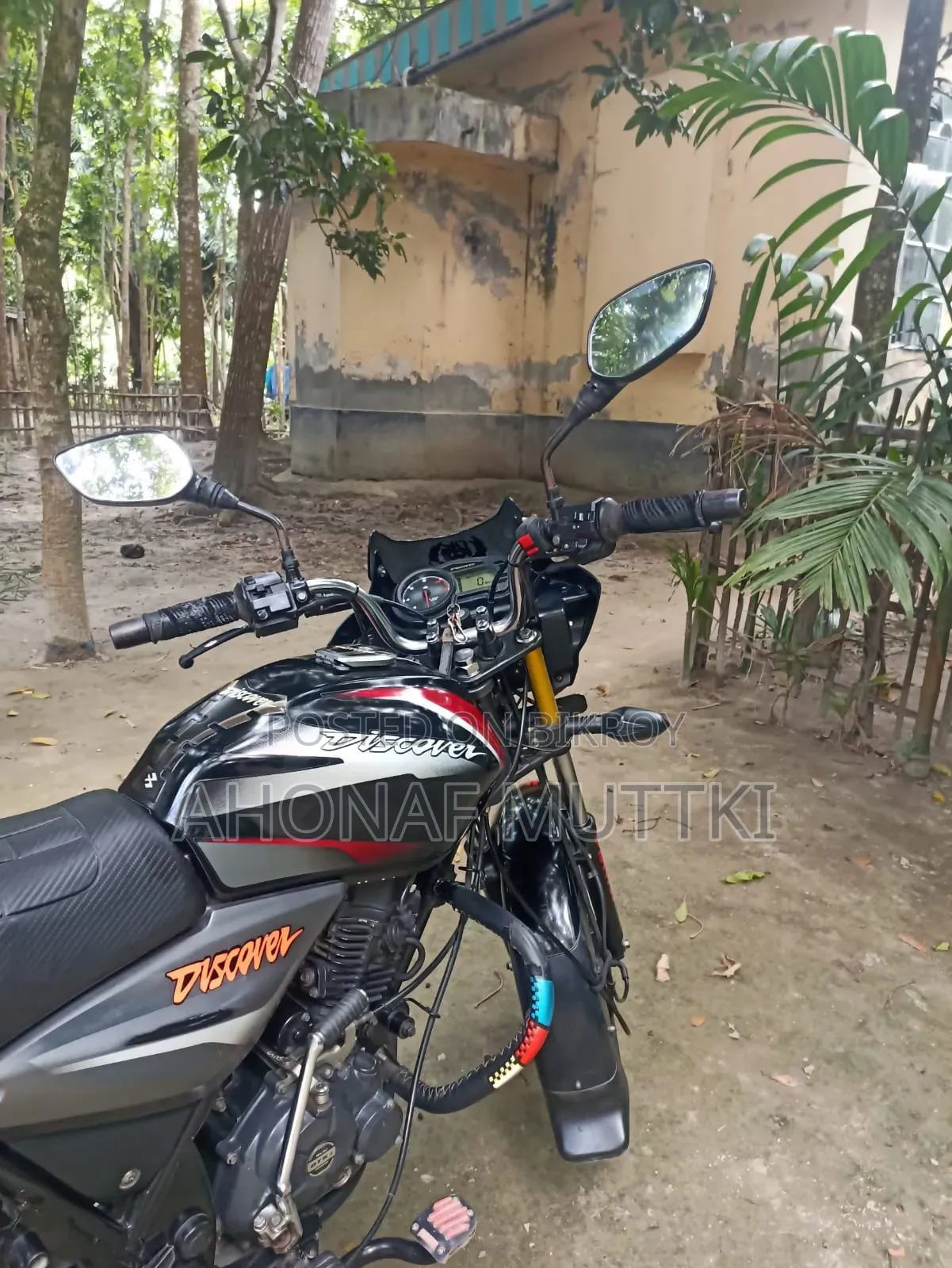 New Bajaj Discover 125 2019 Black