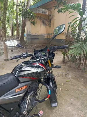 New Bajaj Discover 125 2019 Black