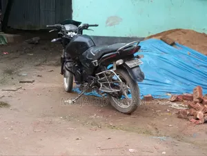 Bajaj Discover 100 2015 Black
