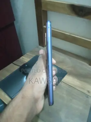 Vivo Y19 128 GB Purple