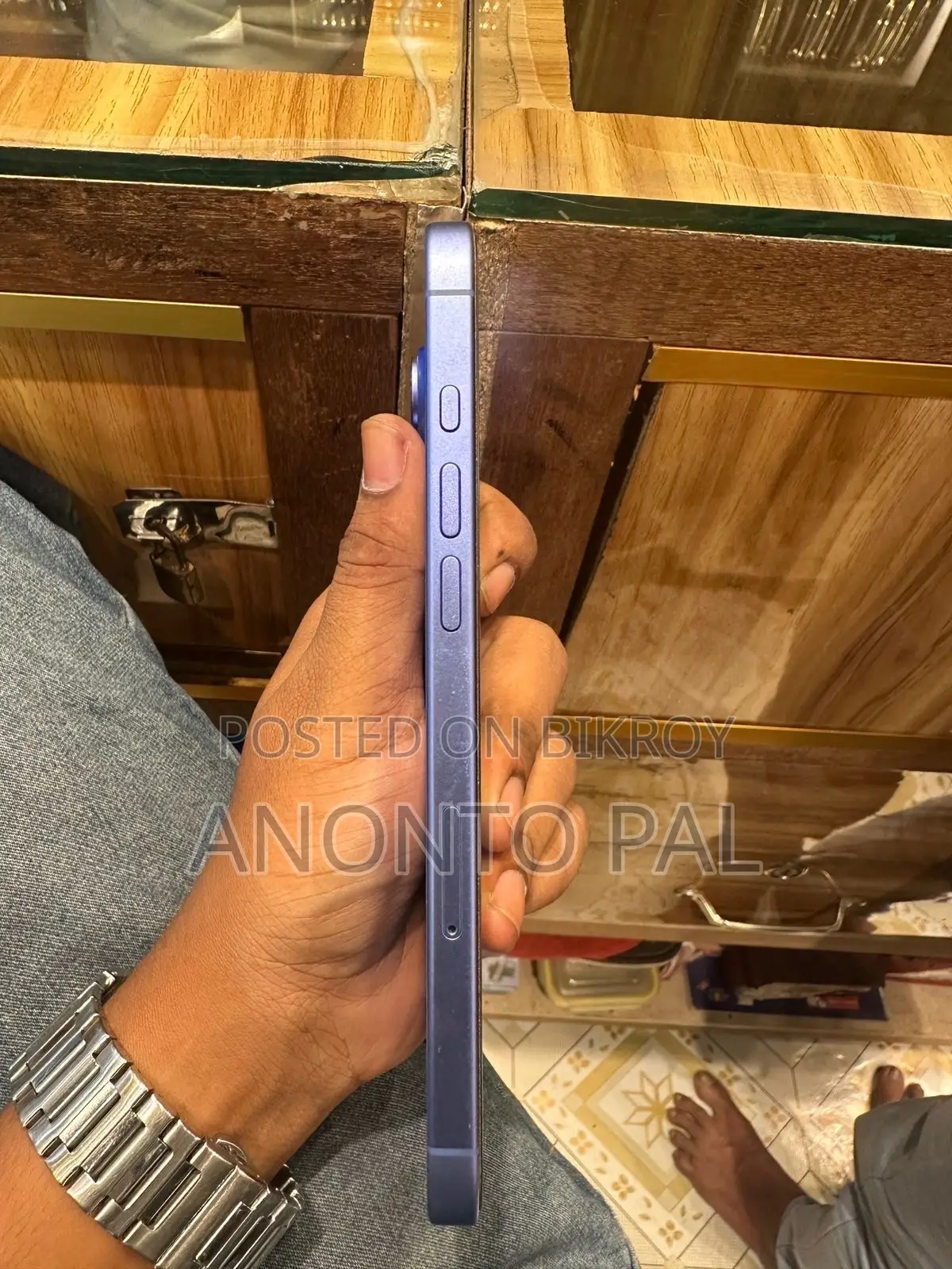 Apple iPhone 16 Plus 128 GB Blue