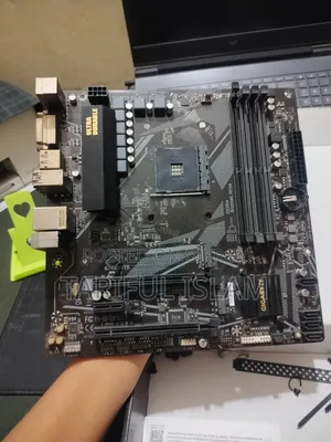 Gigabyte B550M DS3H Motherboard