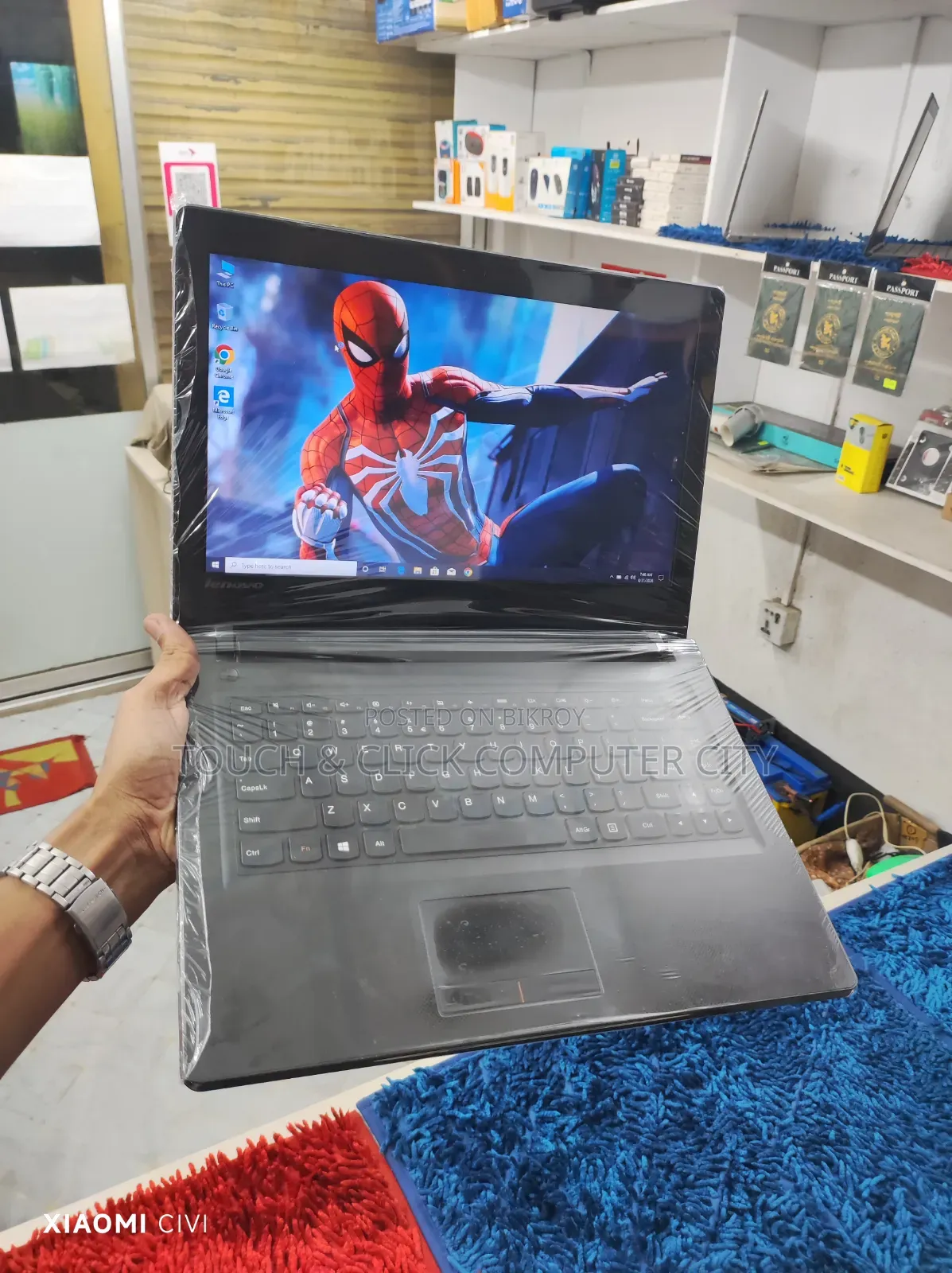 Laptop Lenovo IdeaPad 300 8GB Intel Core i5 SSD 128GB