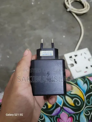 Samsung 45 W Supar Fast Charger. PD 2.0