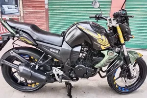 Yamaha FZ 2014