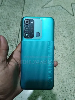 Tecno Spark 8C 64 GB Blue