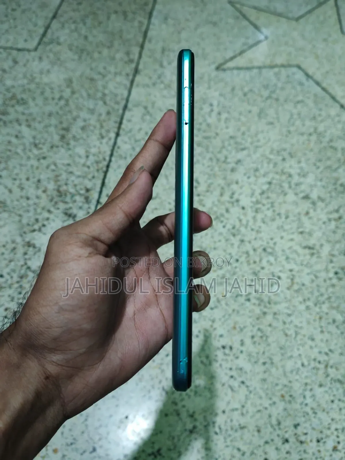 Tecno Spark 8C 64 GB Blue