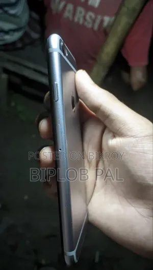 Apple iPhone 6s 32 GB Gray