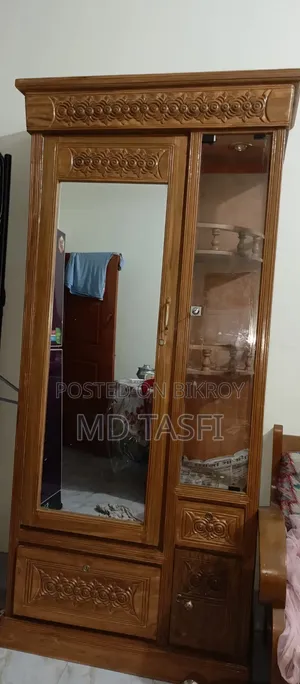 সেগুন কাঠের চমৎকার ড্রেসিং টেবিল কাম আলমারি