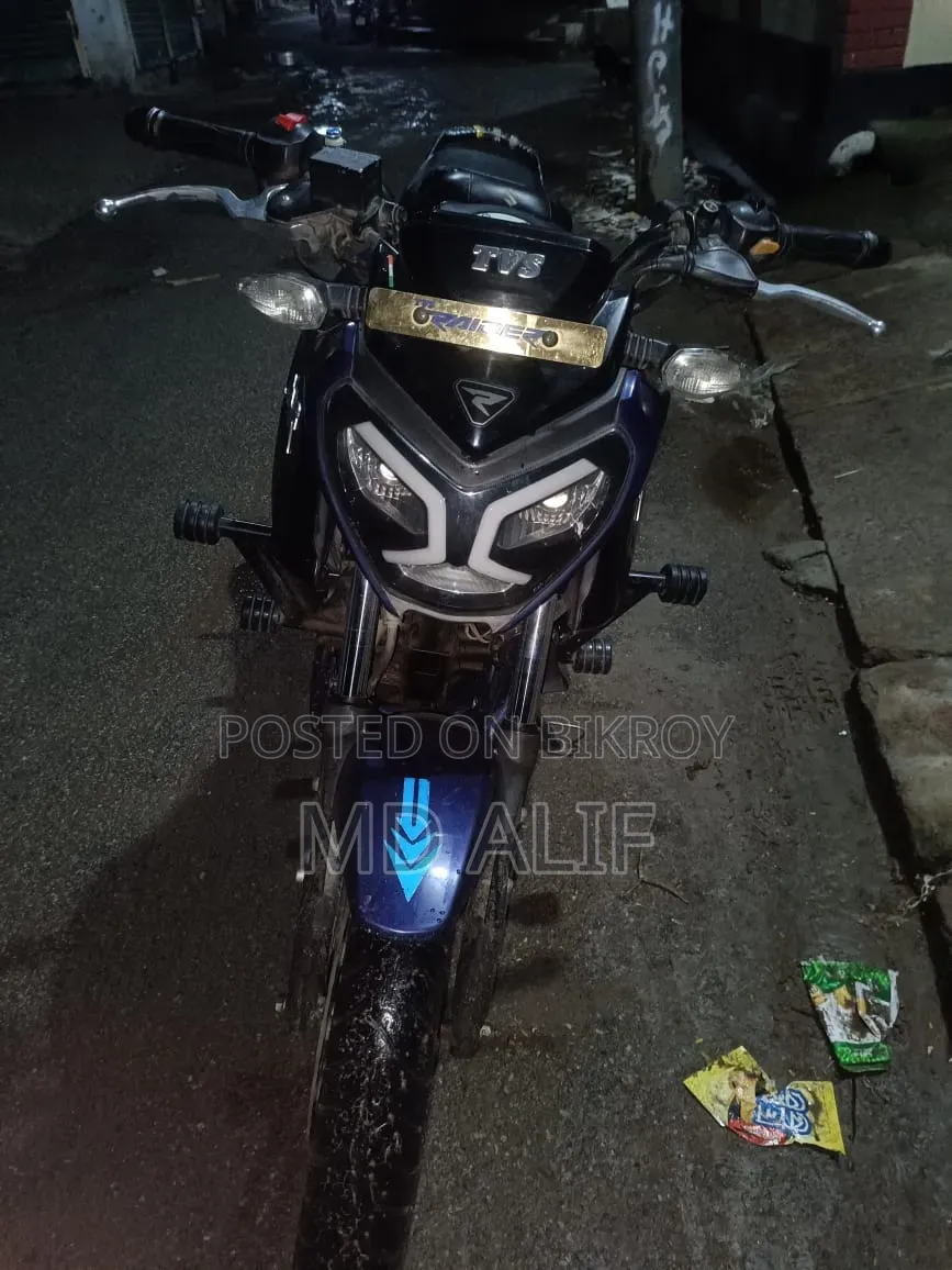 TVS Raider 125 2022 Blue