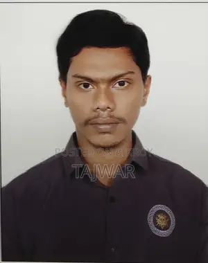 বন্দরের লাইটার জাহাজের জন্য এস্কট ম্যান প্রয়োজন