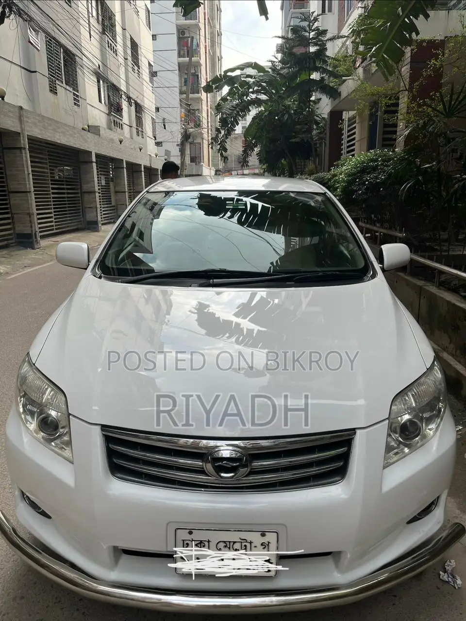 Toyota Axio 2011 White