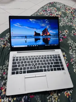 Laptop HP EliteBook 840 G5 8GB Intel Core i5 SSD 256GB