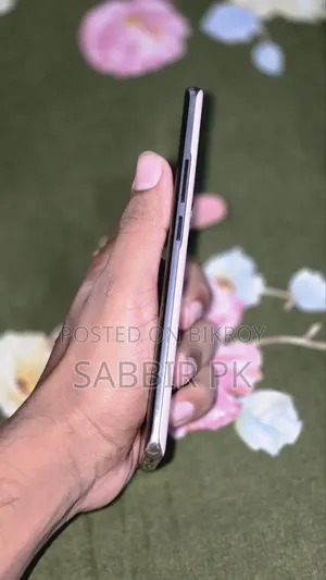 Oppo F27 Pro+ 128 GB Pink