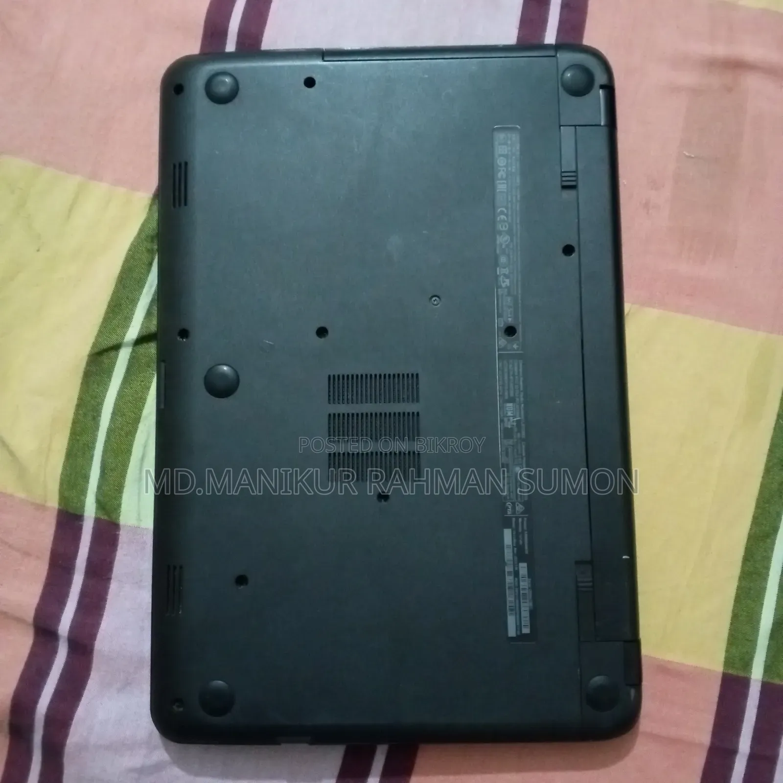 Laptop HP 15-ra003nia 4GB Intel Core 5 HDD 320GB
