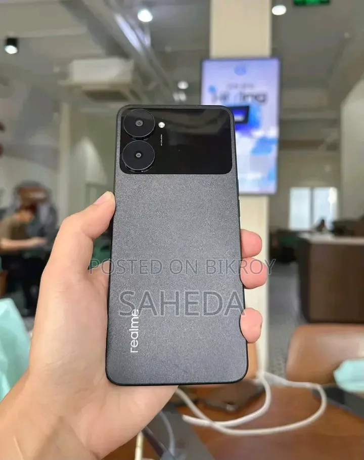 New Realme 256 GB Black