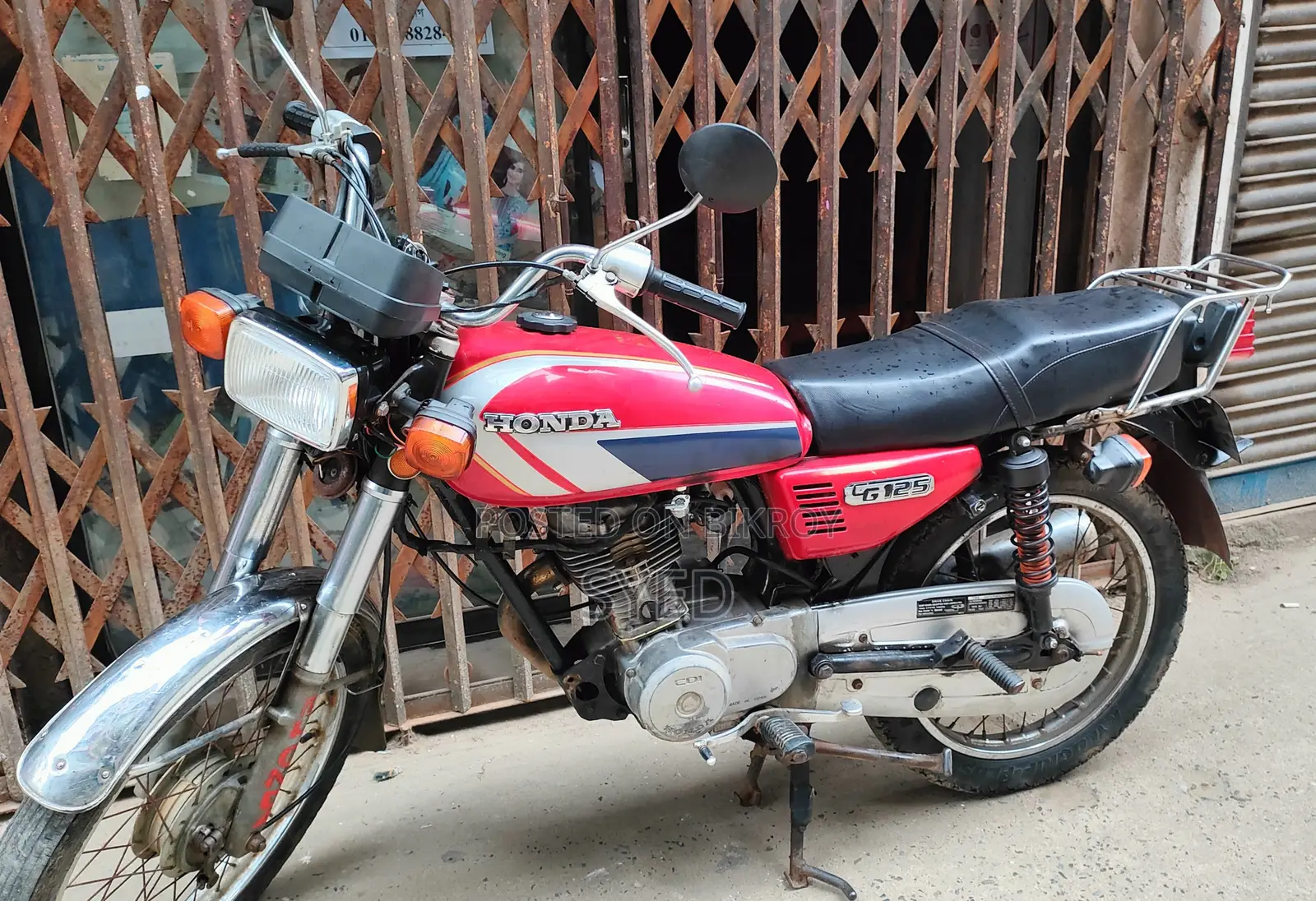 Honda 2003 Red