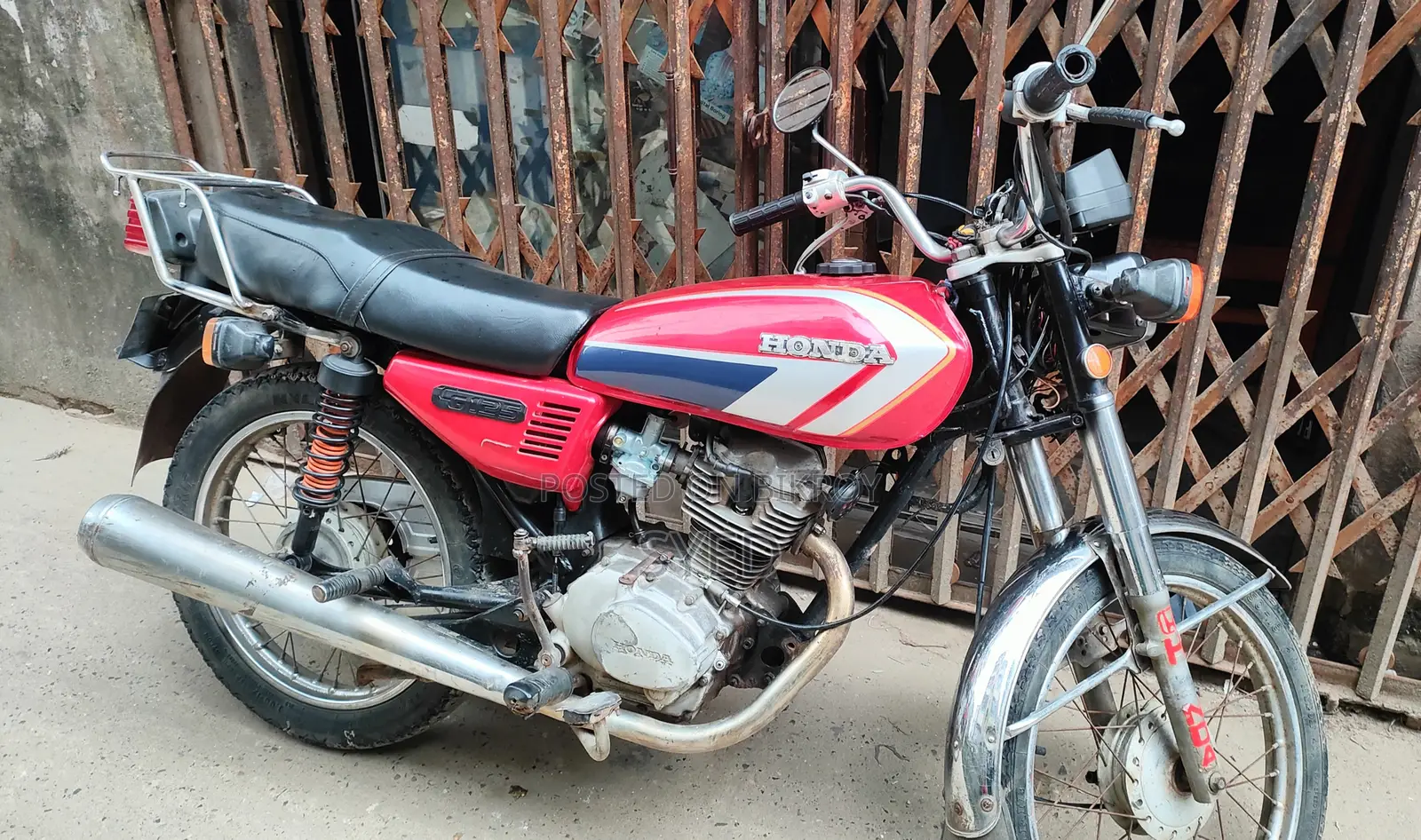 Honda 2003 Red
