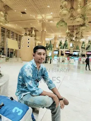 দোকানের জন্য কম্পিউটার অপারেটর প্রয়োজন