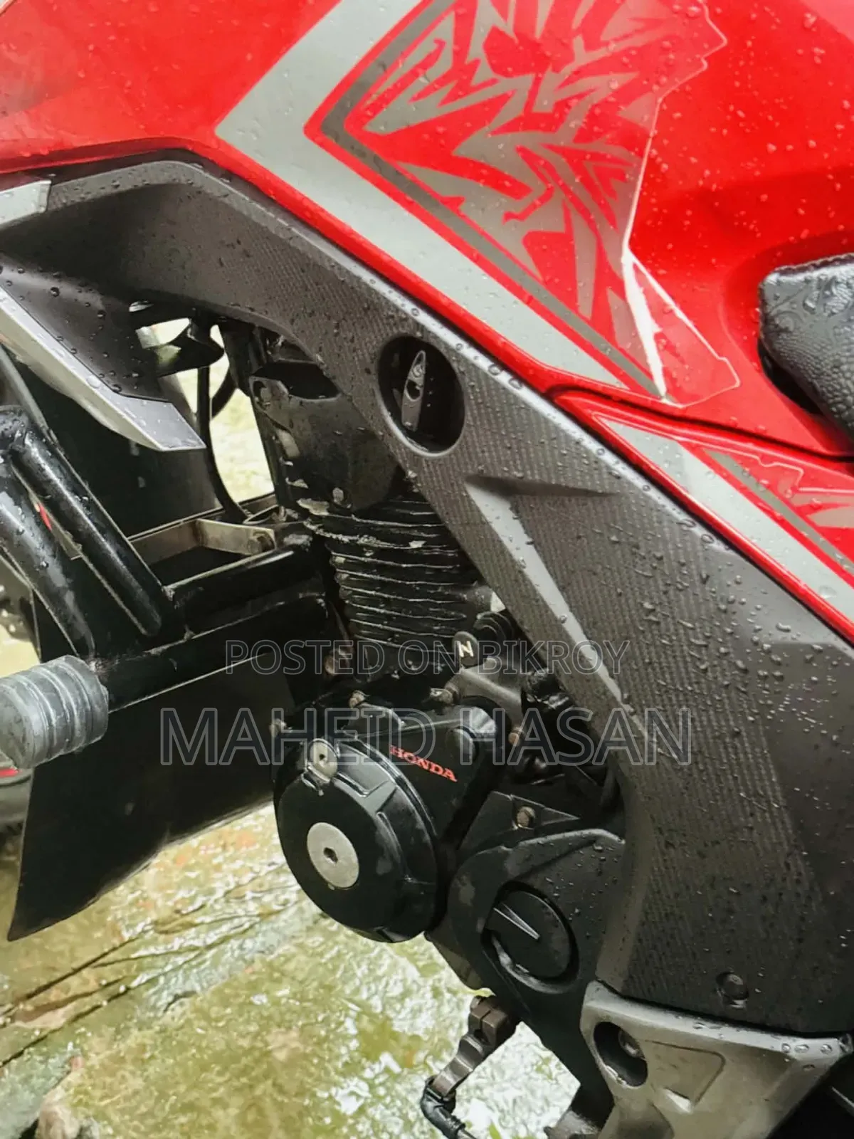 Honda Hornet 2020 Red