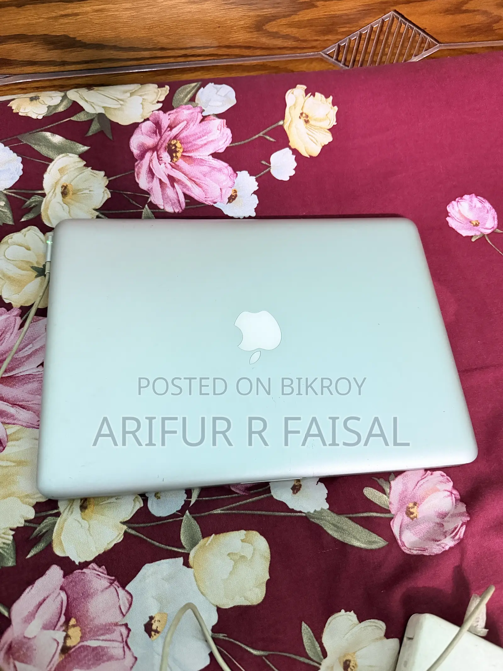 Laptop Apple MacBook Pro 4GB Intel Core i5 HDD 500GB