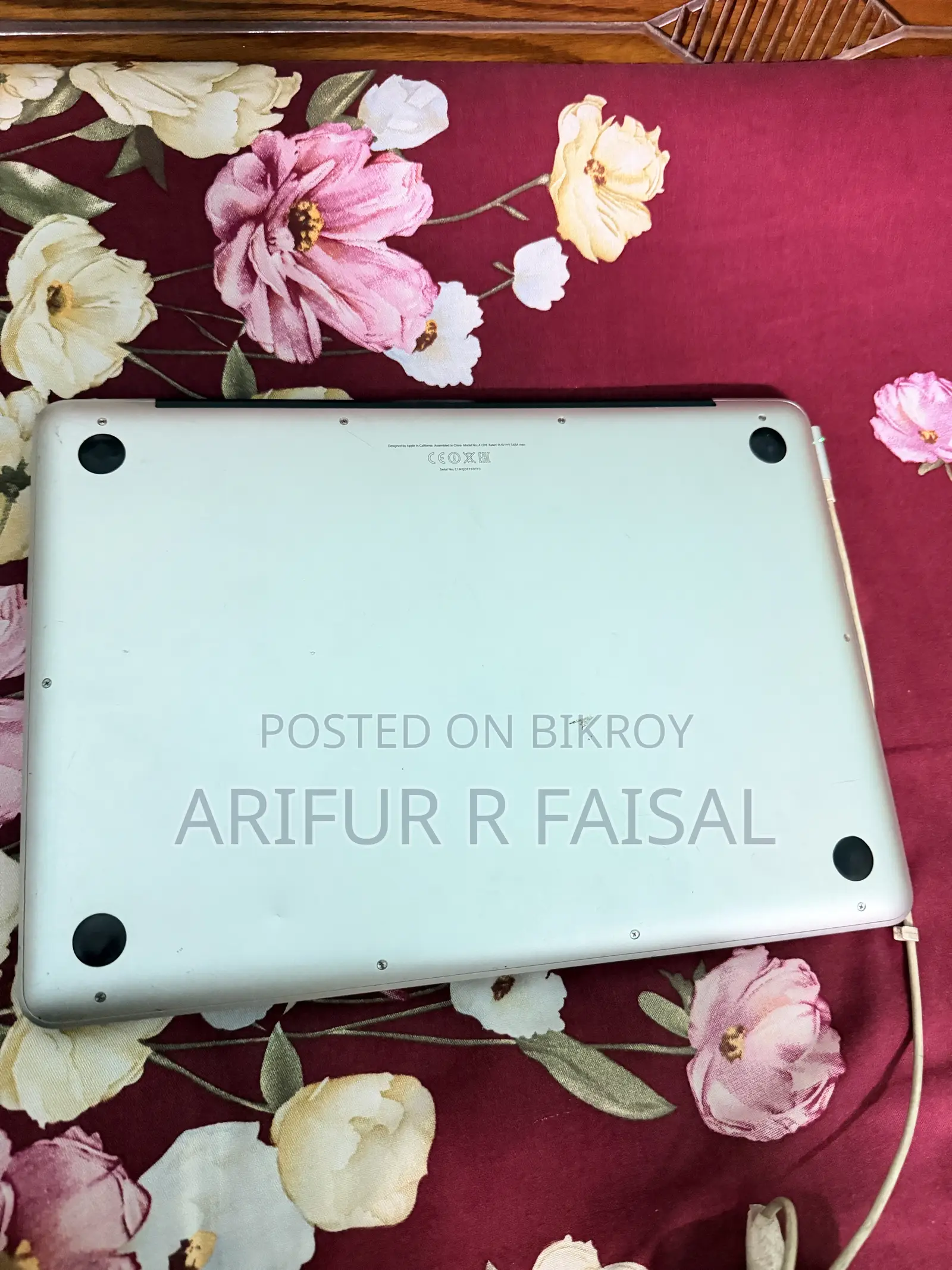 Laptop Apple MacBook Pro 4GB Intel Core i5 HDD 500GB