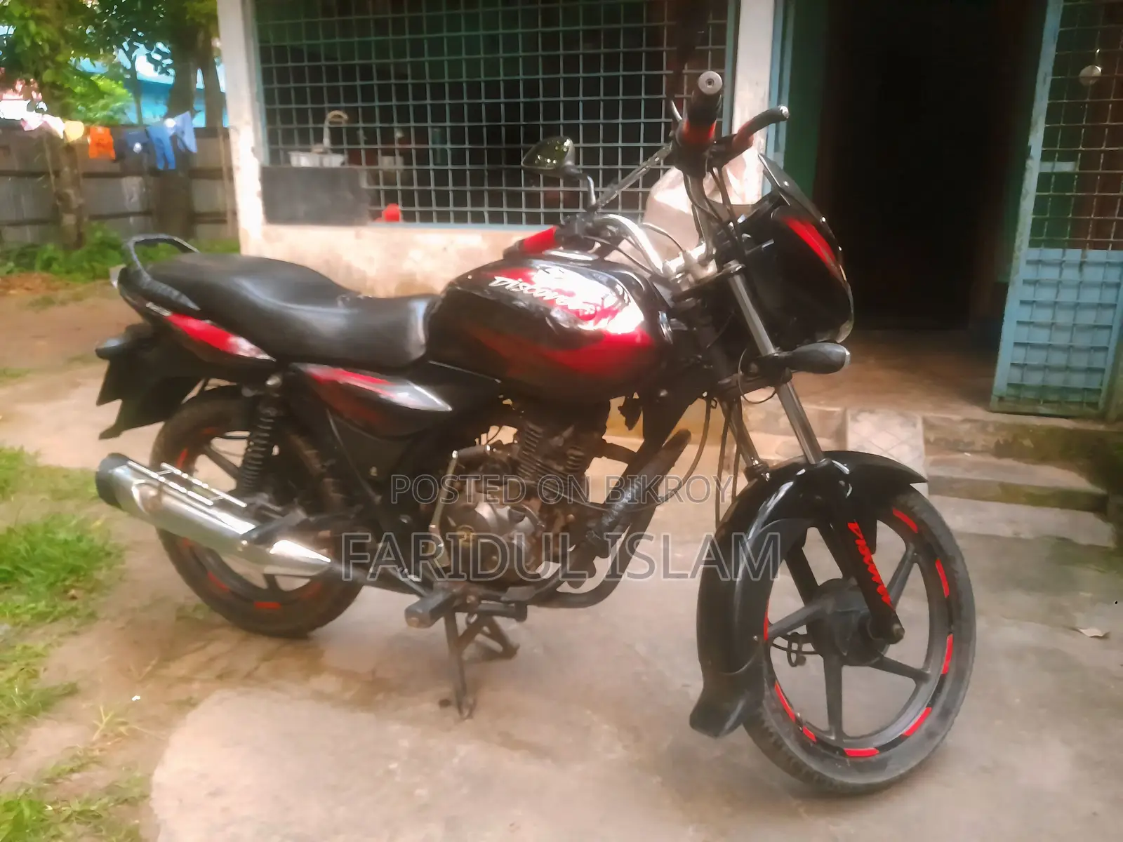 Bajaj Discover 125 2016 Black