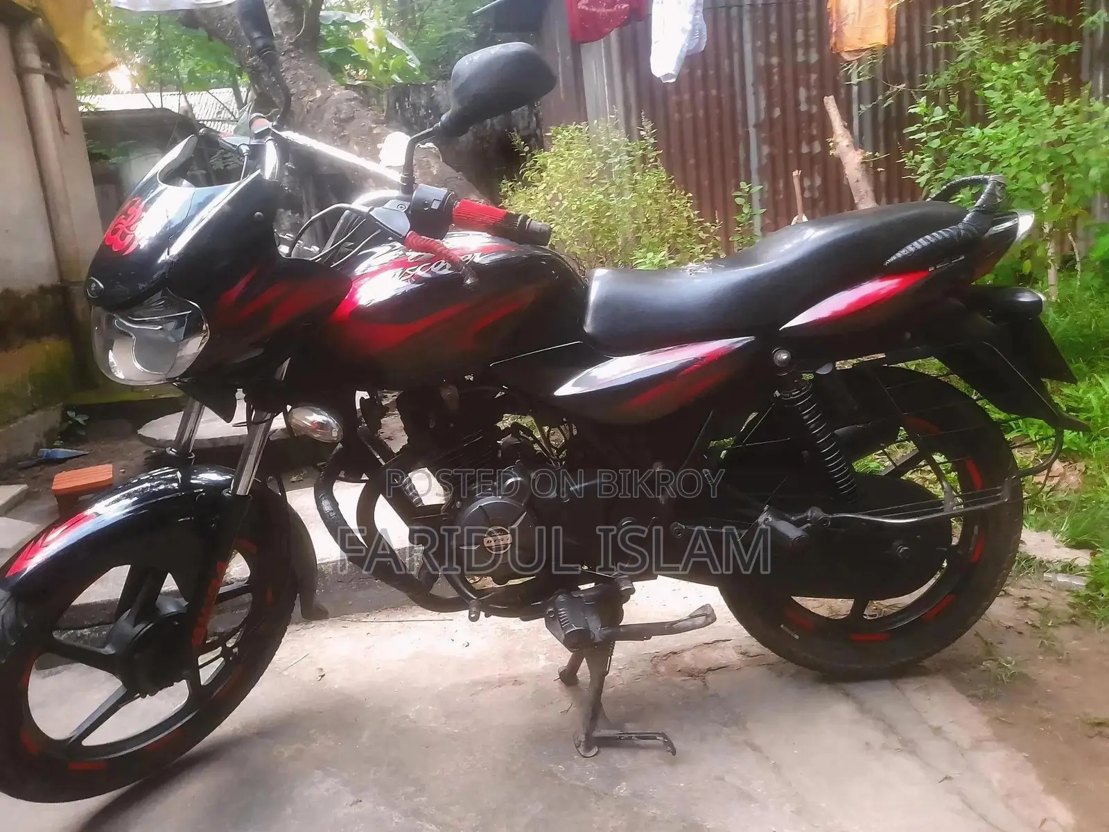 Bajaj Discover 125 2016 Black