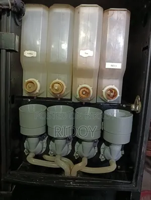 Real Café Coffee Machine বিক্রয় – ব্যবসার জন্য উপযোগী
