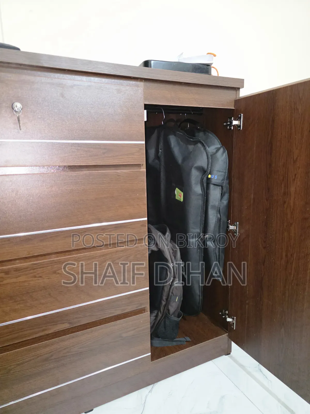 Regal Wardrobe Claire - একেবারে নতুন!