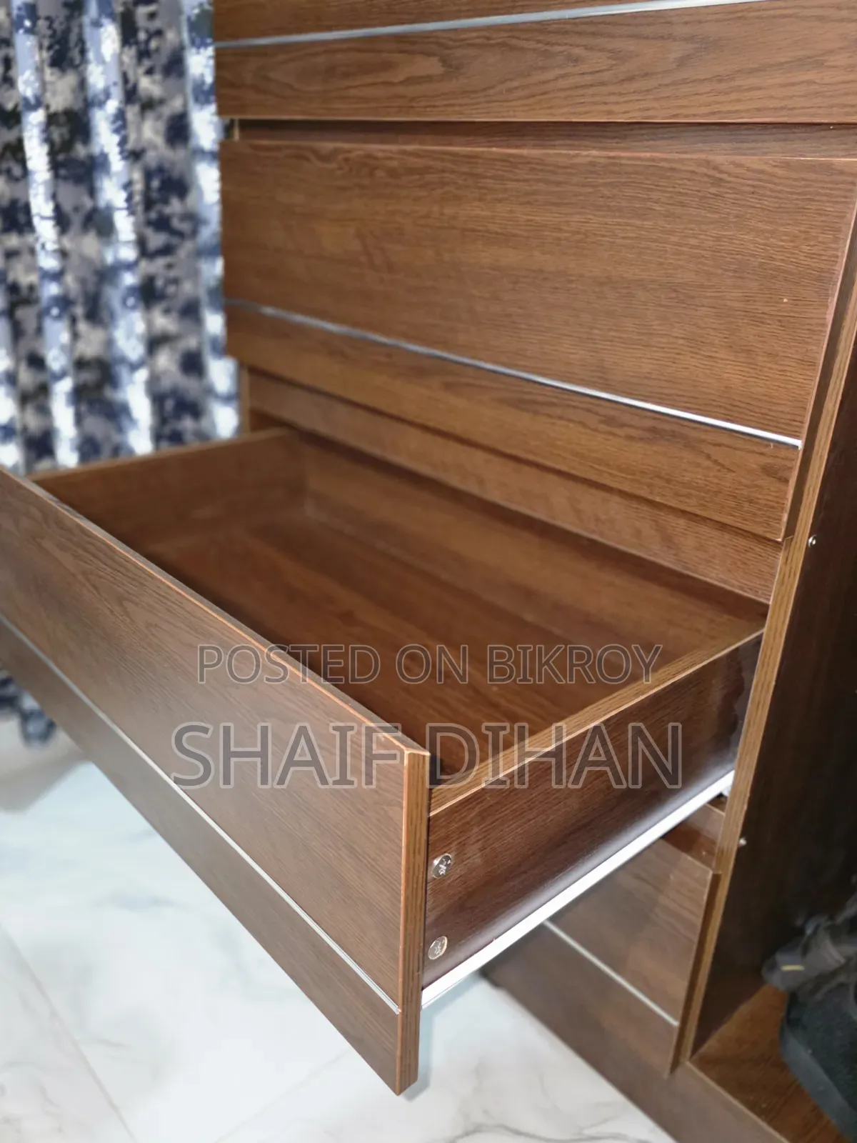 Regal Wardrobe Claire - একেবারে নতুন!