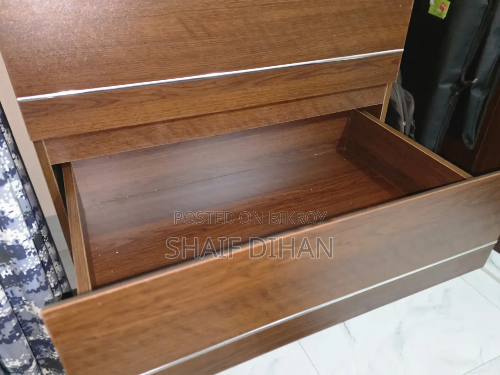 Regal Wardrobe Claire - একেবারে নতুন!