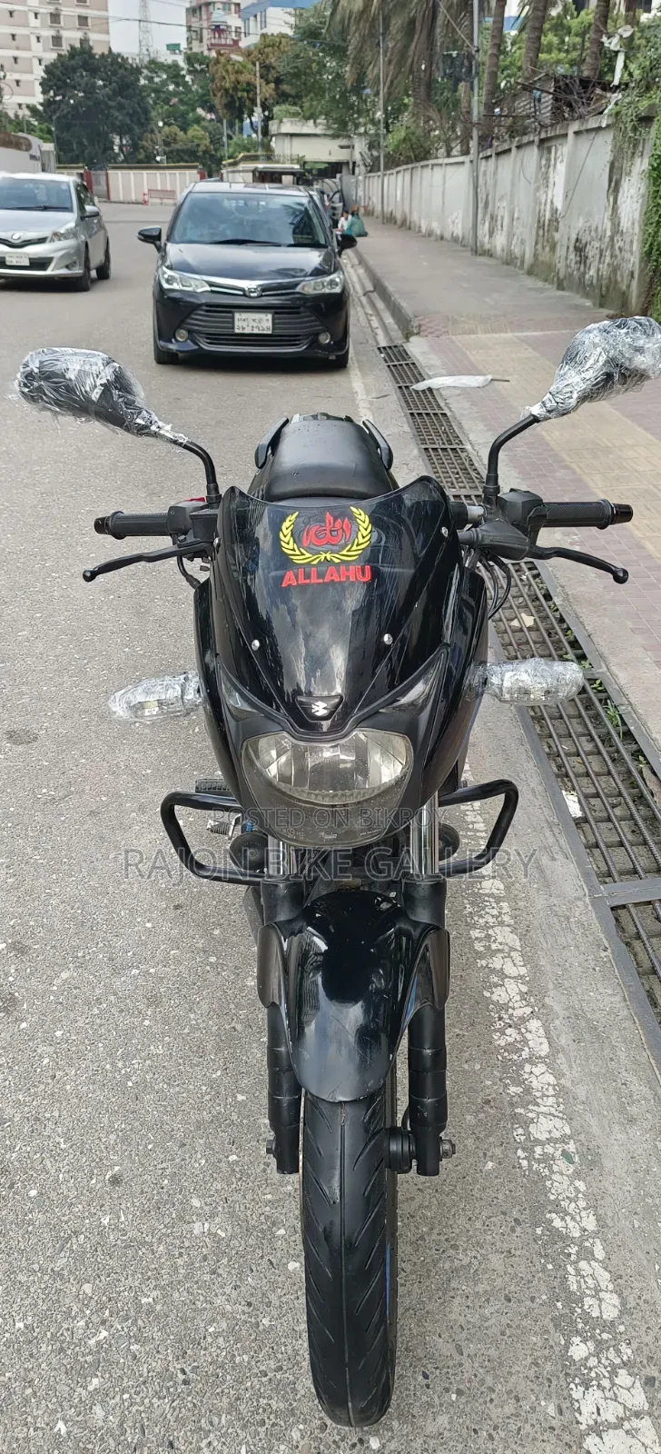 New Bajaj Pulsar 150 2020 Black