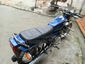 Yamaha 1999 Blue