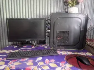 Desktop Computer 12GB Intel Core i5 SSD 128GB