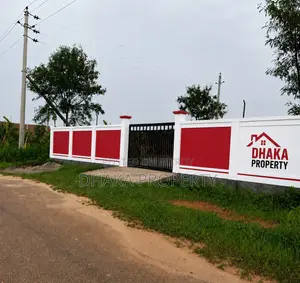 Corner 5 Katha Park South/West at Sector-15