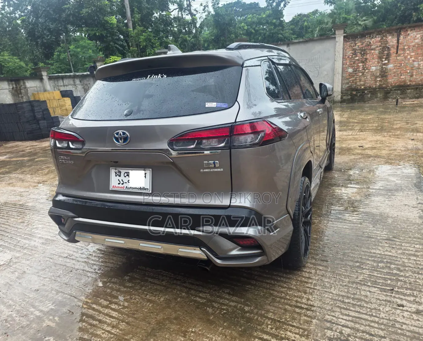 Toyota Corolla Cross 1.8 Hybrid FWD 2022 Brown