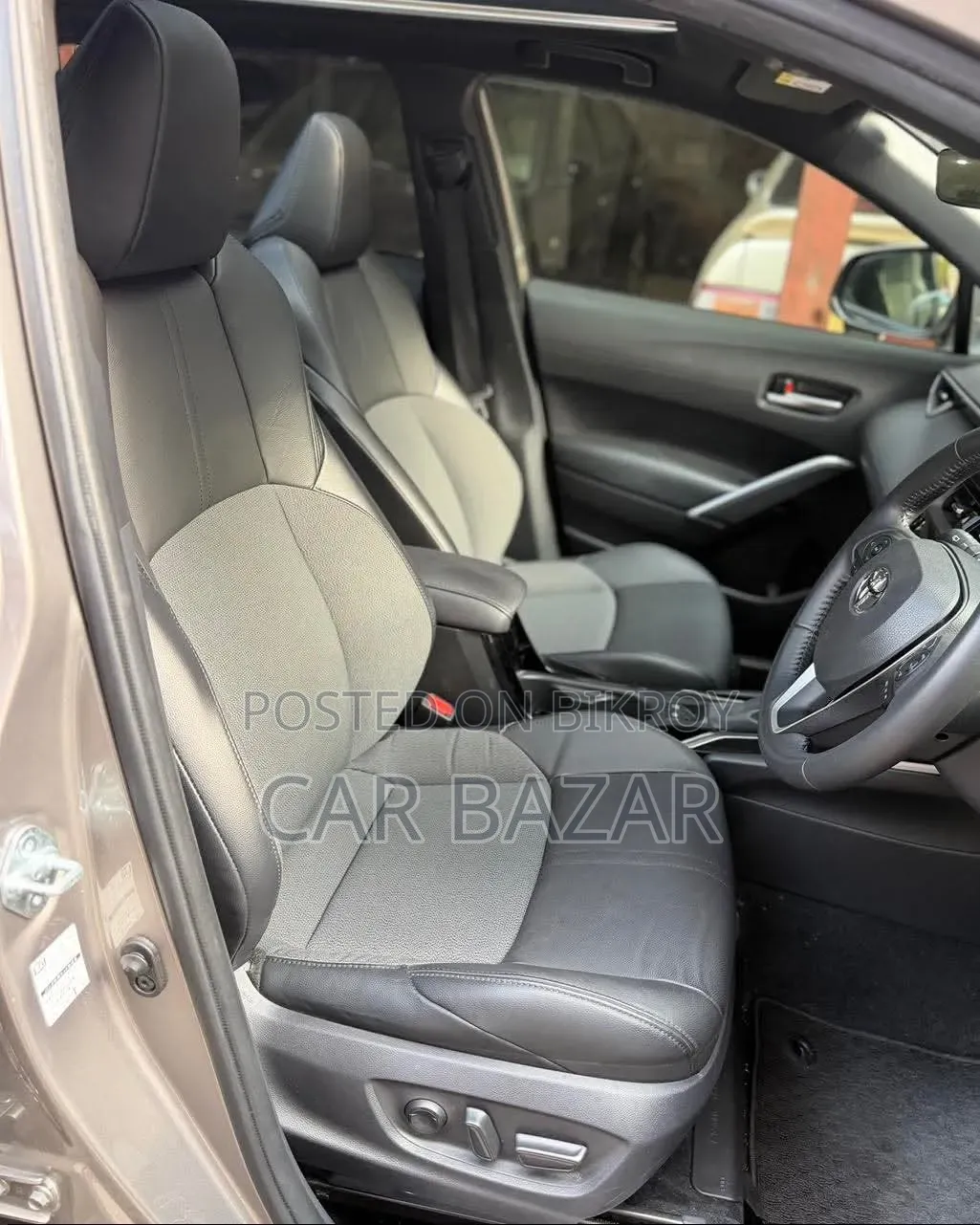 Toyota Corolla Cross 1.8 Hybrid FWD 2022 Brown