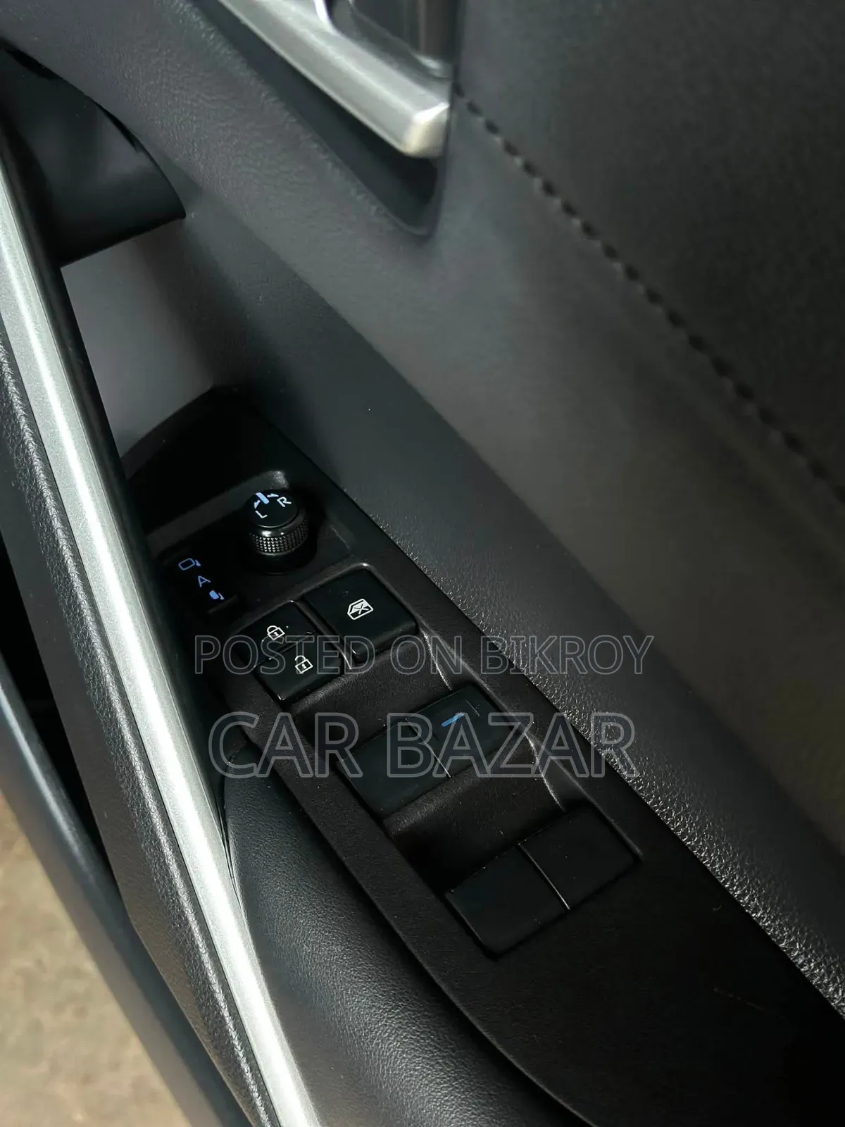 Toyota Corolla Cross 1.8 Hybrid FWD 2022 Brown