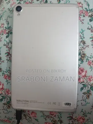 Walton Walpad 8G 4 GB Silver