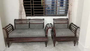 সেগুন কাঠের সোফার ফার্নিচার