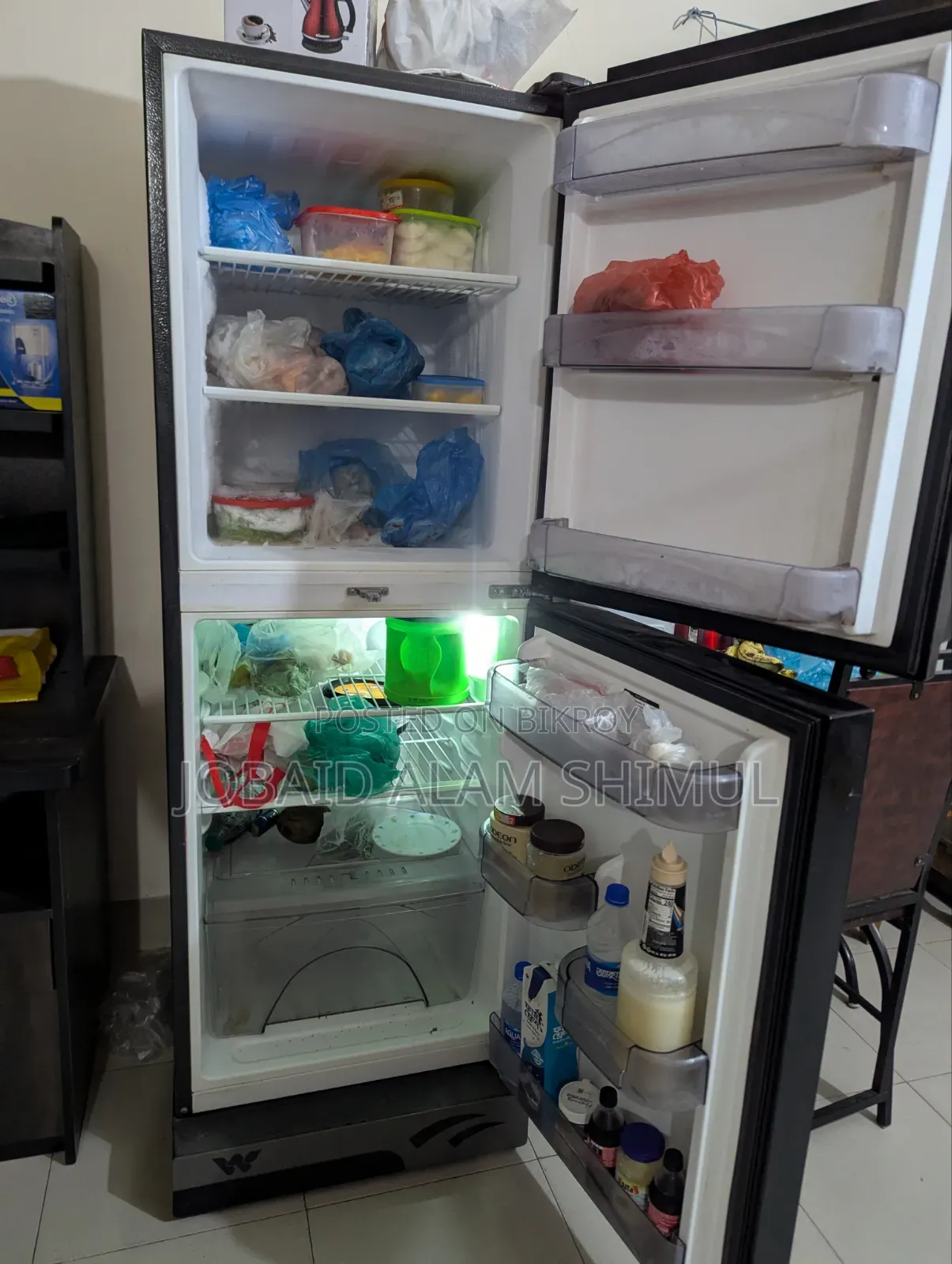 Refrigerator Urgent Sell