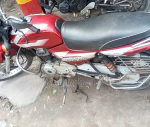 Bajaj CT 100 2009 Red