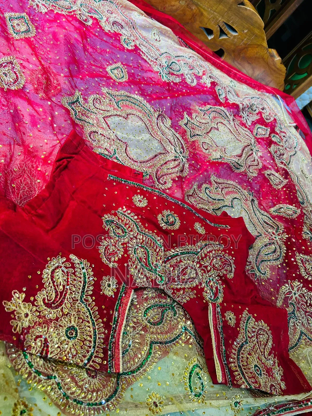 পুরোনো শাড়ি